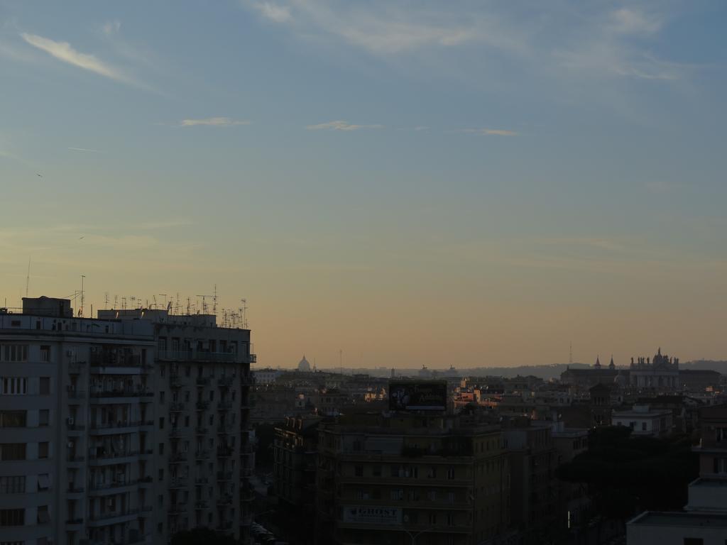 H2 In Rome * Roma